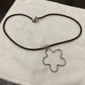 Silpada sterling silver flower necklace